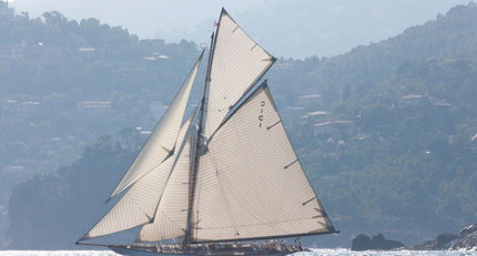 William Fife & Sons 125' Gaff Cutter - Mariquita 3980_10671906_0.jpg