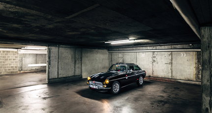 Der Teufel des Advokaten – ein ganz besonderer MGB GT V8