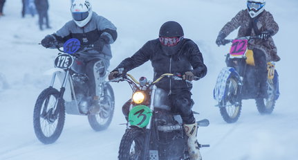 Spikes and sideburns – the Deus ex Machina Snow Quake