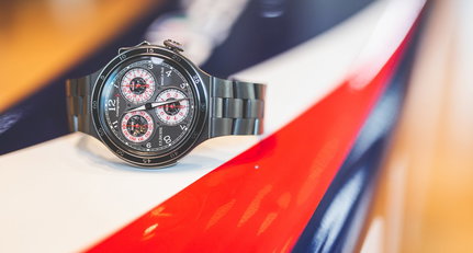 Witness the artisans at F.P.Journe creating the lineSport Centigraphe