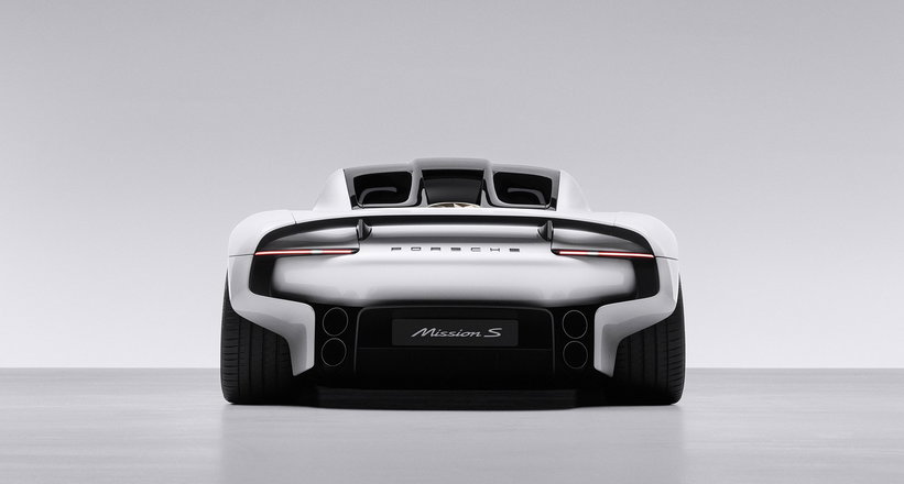 Porsche Mission S: The future, built for drivers 12_224.jpg
