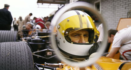 Denny_Hulme.jpg