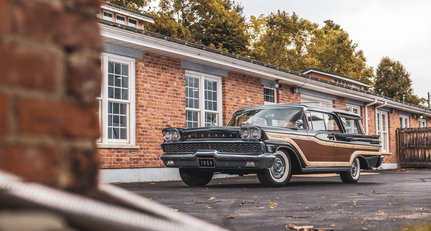 This wood grained-Mercury is the perfect period-correct people carrier