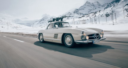 Ski aufs Dach und dann von Stuttgart nach St. Moritz mit einem Mercedes-Benz 300SL