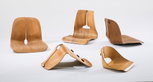Experimentelle Sitzschalen aus verformten, schichtverleimten Sperrholz, 1941/1945 © Vitra Design Museum, Foto: Thomas Dix Experimentelle Sitzschalen aus verformten, schichtverleimten Sperrholz, 1941/1945 © Vitra Design Museum, Foto: Thomas Dix