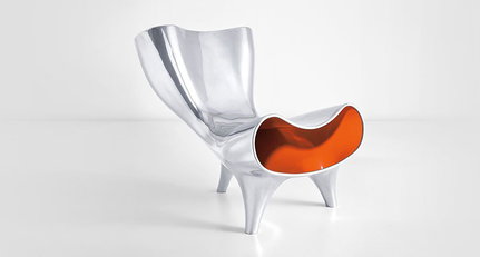 Die automobilen Ursprünge von Marc Newsons Orgone Chair