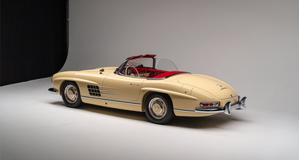 This 300 SL Roadster proves the Drop-Top beats the Gullwing
