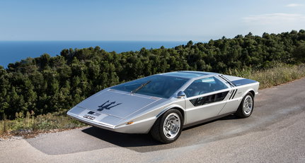 Maserati Boomerang – Vorwärts in die Vergangenheit