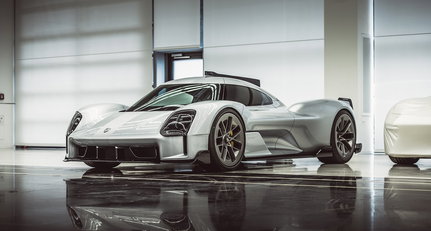 Porsche Unseen – Secrets of the Porsche design studios unveiled