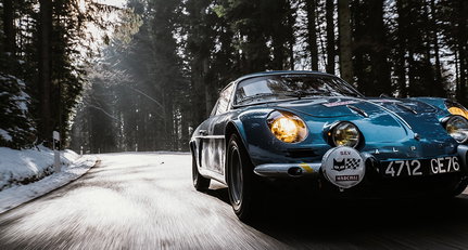 Diese Werks-Alpine A110 1300S weckt eiskalte Frühlingsgefühle