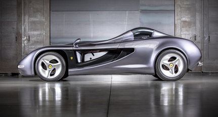 Haben Aliens diese paranormale Ferrari Testarossa-Studie entworfen?