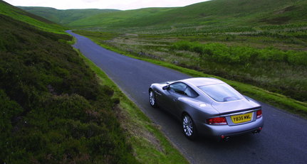 Modern Classic: Aston Martin V12 Vanquish