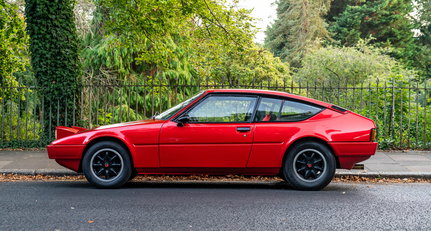 Three’s a party in this weird and wonderful Matra Bagheera
