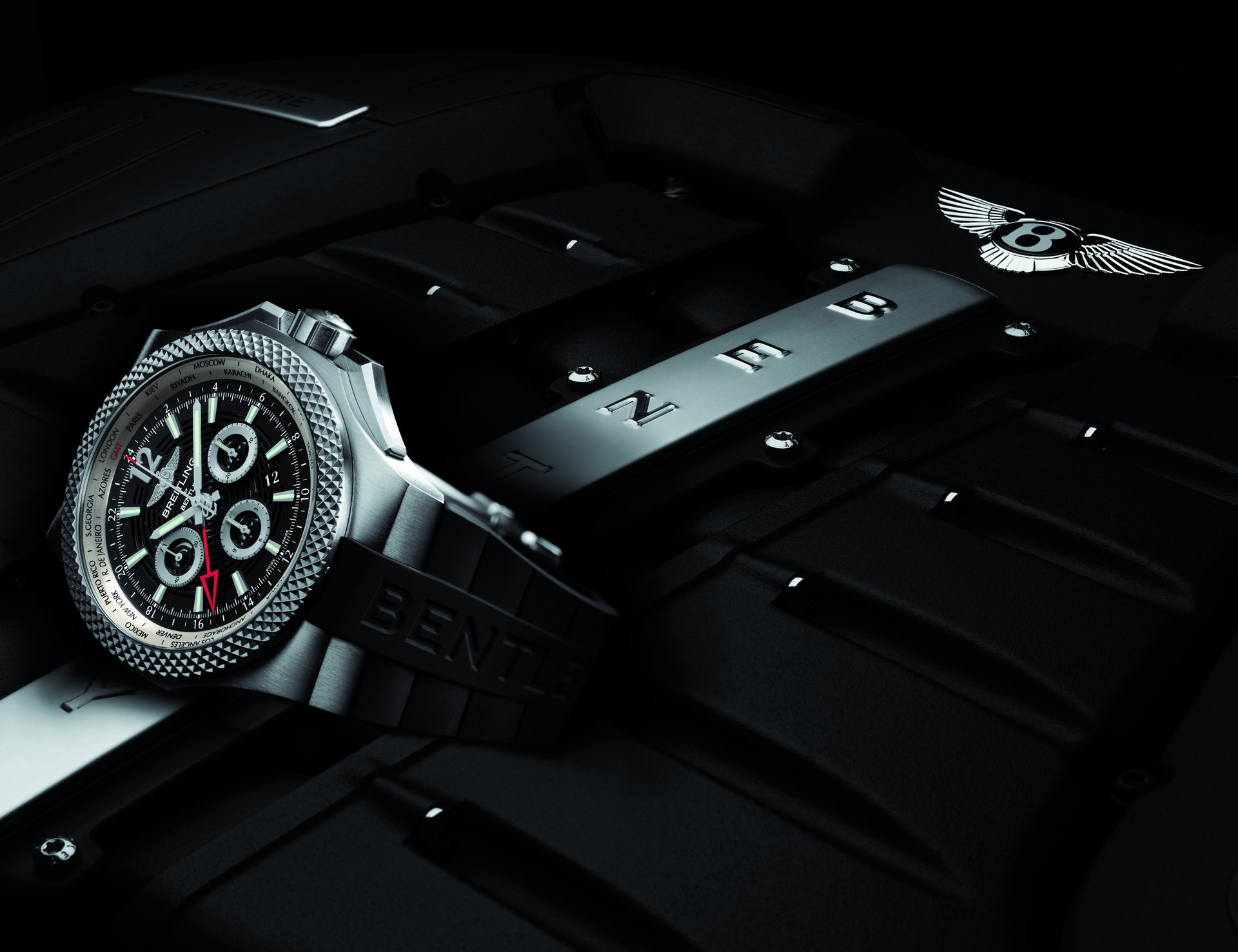 Breitling for Bentely Bentley GMT Light Body B04