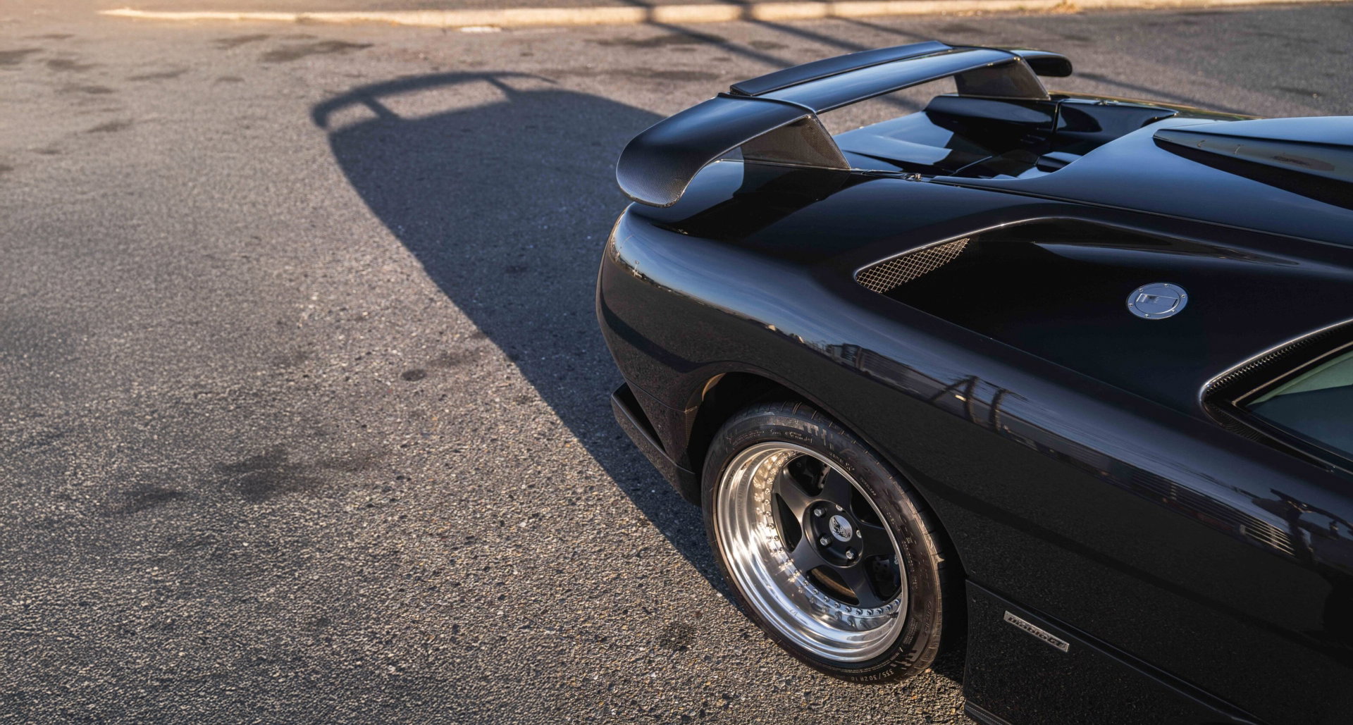 Grab 2026 by the horns with this raging Lamborghini Diablo GT