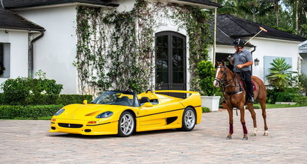 Können Sie auf einen Blick erraten, wem dieser knallgelbe Ferrari F50 gehört hat?