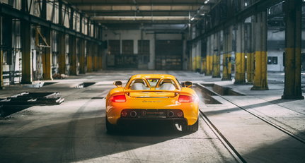 Design Analysis — What makes the Porsche Carrera GT the ultimate analogue supercar?