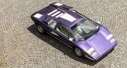 Dieser Lamborghini Countach „Periscopio“ beweist es – Lila ist das neue Grün