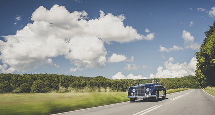 Sampling success in John Rockefeller Jnr’s Bentley S1 Drophead