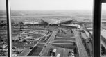 TWA Flughafenterminal, circa 1961 © Dan Page / Eero Saarinen Collection (MS 593). Manuscripts and Archives, Yale University Library TWA Flughafenterminal, circa 1961 © Dan Page / Eero Saarinen Collection (MS 593). Manuscripts and Archives, Yale University Library