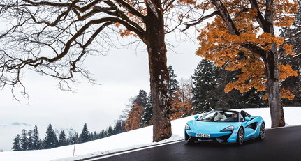 Echte Männer – hust, hust – fahren ihren McLaren auch im Winter offen