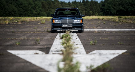 Dieser Mercedes 190 E ist der perfekte Beweis für die Evolutionstheorie