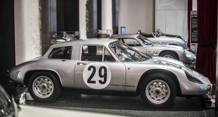 Very Important Porsches – 356 given the red-carpet treatment in Hamburg