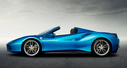 Gar nicht langsam mit den jungen Pferden – der neue Ferrari 488 Spider