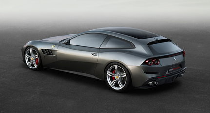 Ferrari startet mit dem GTC4 Lusso zurück in die Zukunft