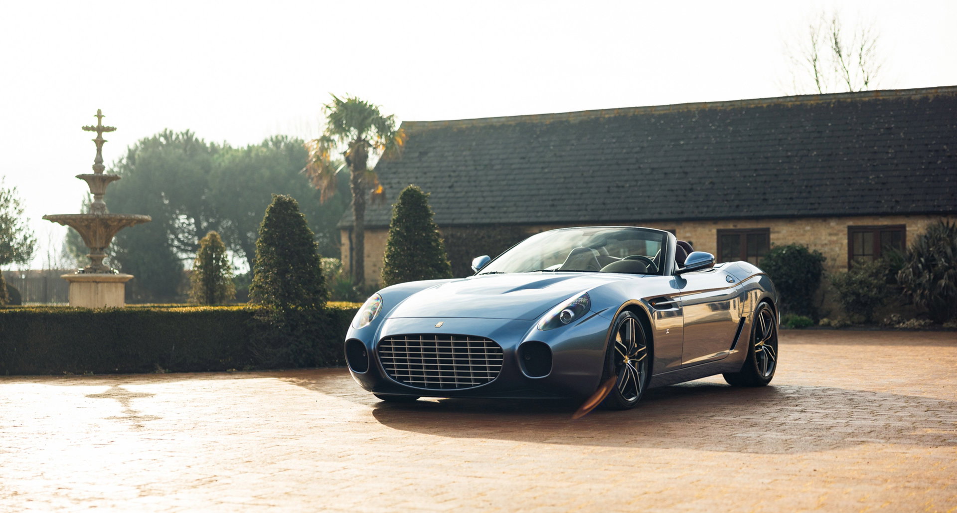 オーリバーS This manual Ferrari 599 GTZ S Nibbio Spider by Zagato is the
