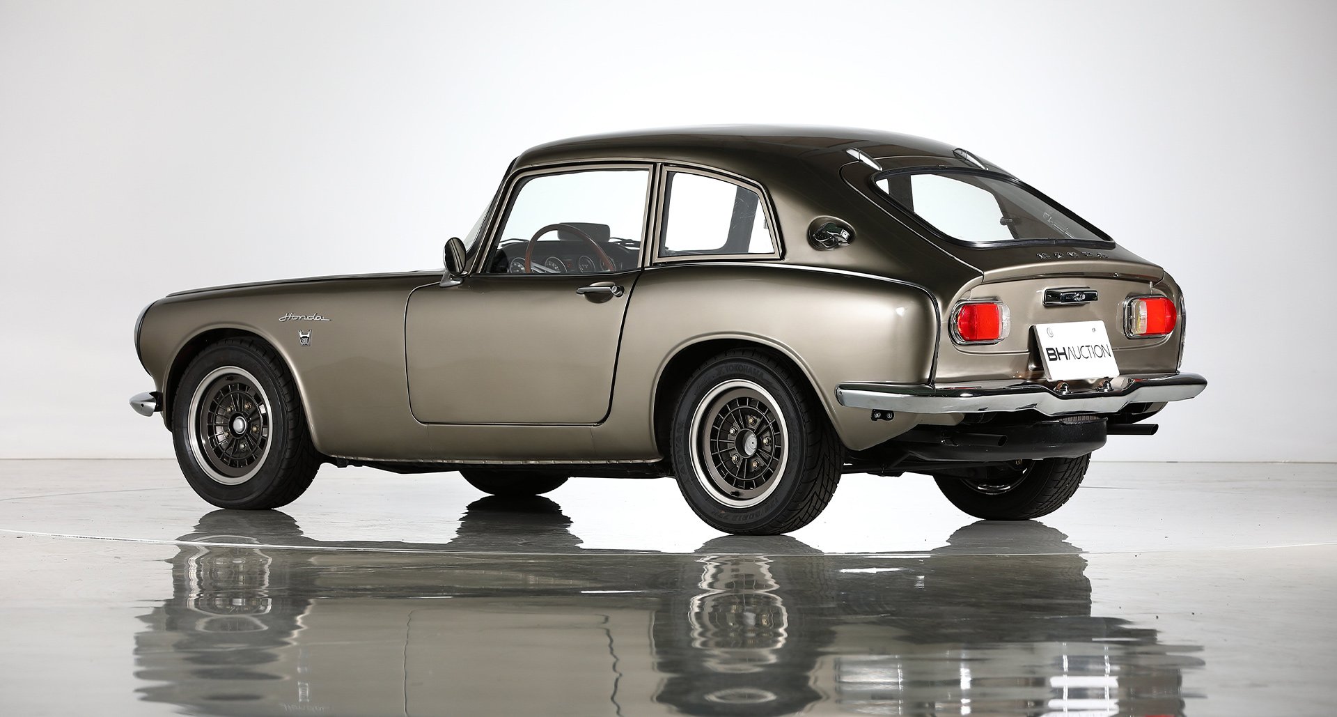 The tiny S600 and S800 were Soichiro Honda's original sportscars