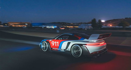 Racers rejoice! The Porsche 911 GT3 R rennsport is here and ready for the track