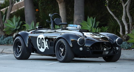 Uns fallen 289 Gründe ein, warum Sie diese rennbereite Shelby Cobra brauchen