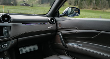 Bei diesem perfekt ausgestatteten Ferrari FF sollte man schnell zuschlagen
