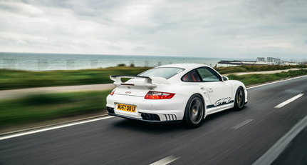 Mit einem Porsche GT2 durch den Eurotunnel nach Le Mans