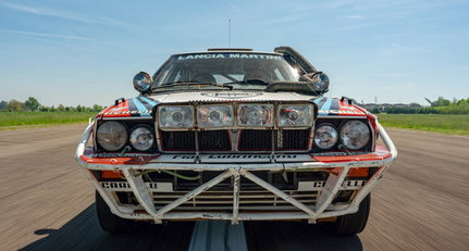 Diese 10 Lancia Delta stehen zum Verkauf. Welchen würden Sie wählen?