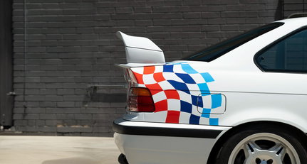 Does this sticker really add 100k to this BMW M3?
