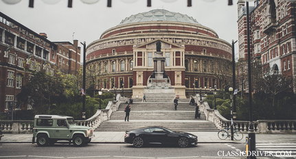Aston Martin DB9 GT meets Heritage Defender – Farewell, old chaps!