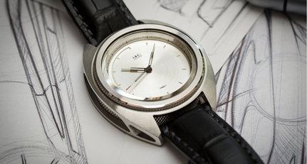 Wie Autodesign die neue Uhr von Matthew Humphries inspirierte