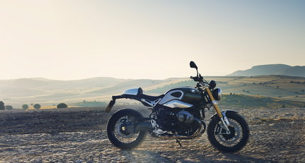 BMW R nineT: Happy Birthday! BMW R nineT Anniversary Bike