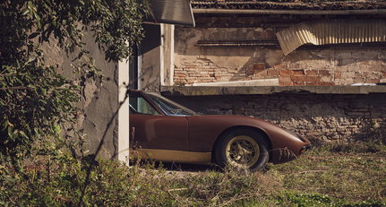 Dieser eingemauerte Lamborghini Miura übertrumpft jeden Scheunenfund