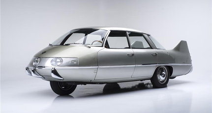 Ein Vogel? Ein Fisch? Nein, der einmalige Pininfarina X
