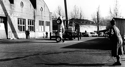 Snapshot, 1963: Ein Porsche 904 im vertikalen Crashtest