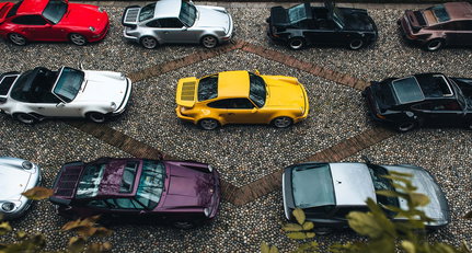 Ferrys feinste Porsche 911 Turbo wirbeln Bonhams Pariser Auktion auf