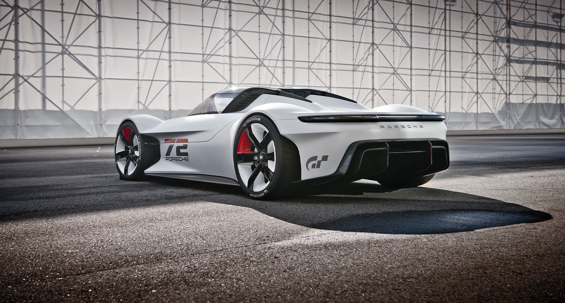 【世界限定1,000台】Porsche Vision Gran Turismo This is Porsche and Gran Turismo's vision for the electric