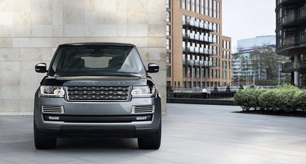 Meet the two-tone, $200,000 Range Rover SV Autobiography
