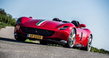 Alles, was wir uns zu Weihnachten wünschen, ist dieser 810 PS starke V12 Ferrari Monza SP2