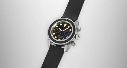Der erste Chronograph von Unimatic überzeugt auf Anhieb