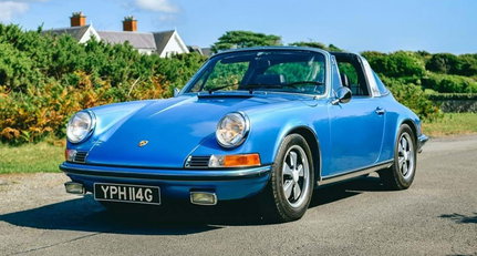 Historics Auctioneers - Bicester Heritage September 2022 0dabd2b9c3410dcaf2243c836a8a441f.jpg