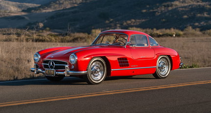 RM Sotheby's - Amelia Island 2022 1955-mercedes-benz-300-sl-gullwing-_0.jpg